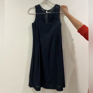 Vogue Sari Gueron Elegant Black Light Dress